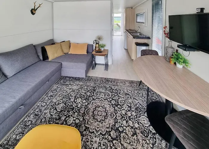 Botel Havenlodge 1 4*